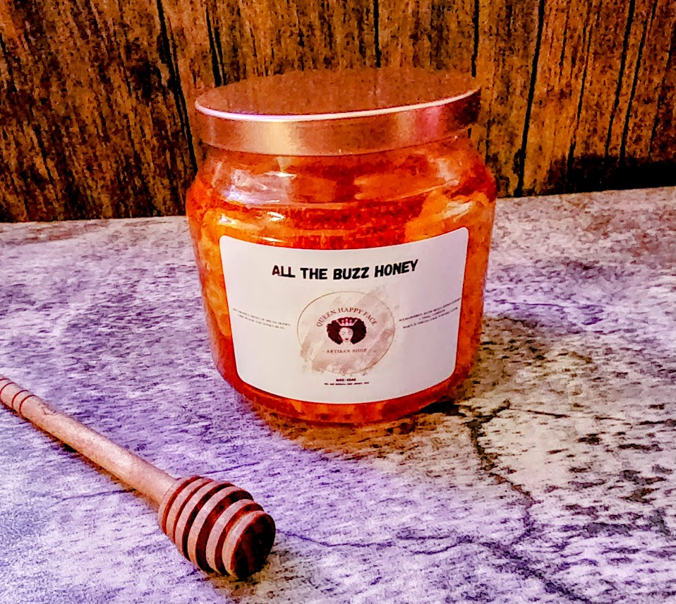 All the buzz honey, hand-poured candle, front product
